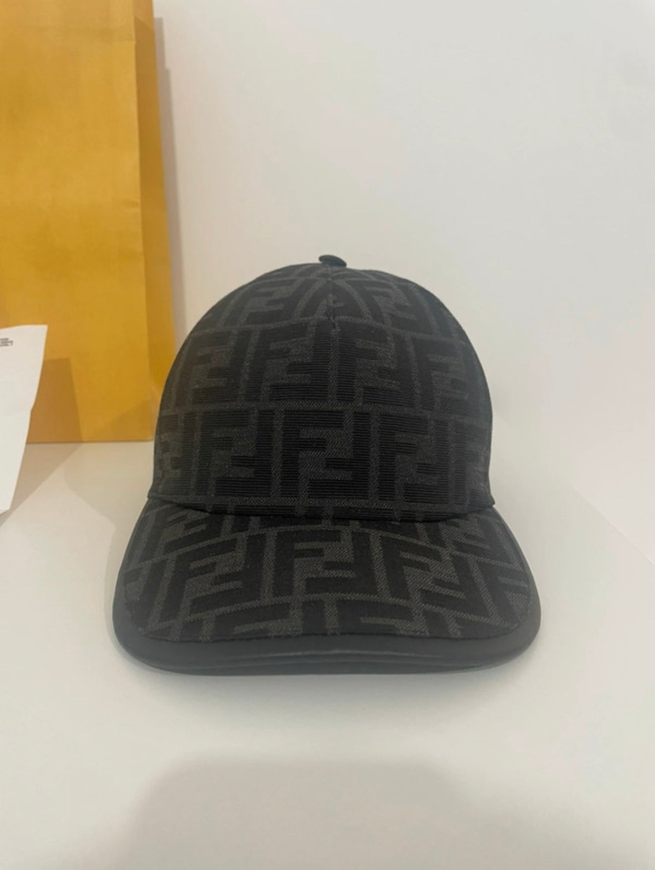 casquette fendi 1.1 FULL SET